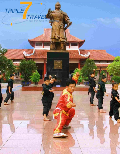 XỨ SỞ HOA VÀNG TRÊN CỎ XANH PHÚ YÊN - QUY NHƠN 