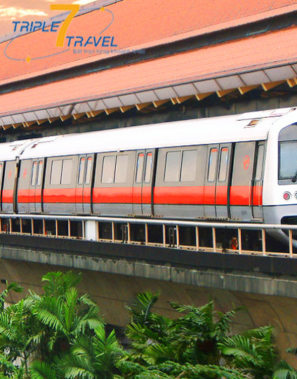 MỘT HÀNH TRÌNH HAI QUỐC GIA